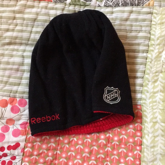 NFL Blackhawks reversible hat, Head hat, face mask - Picture 3 of 5